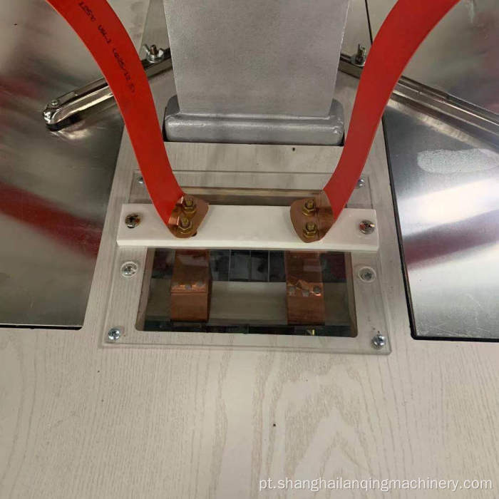 Máquina de alta frequência de alto-pé de logotipo 3D